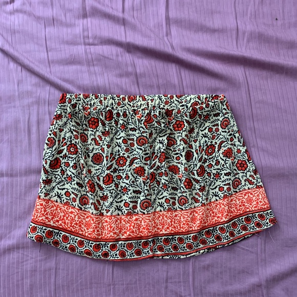 Pattern mini skirt - Picture 2 of 4